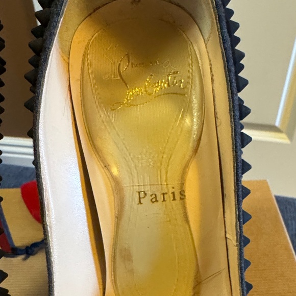 Christian Louboutin Lady Peep Spikes 150 Grey/Black Floque Peep Toe Heels - Picture 6 of 7